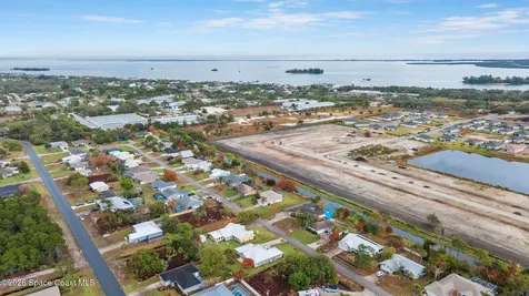 472 Arbor Street Sebastian FL 32958
