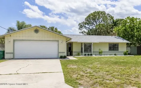 5075 Carter Street Port Saint John FL 32927