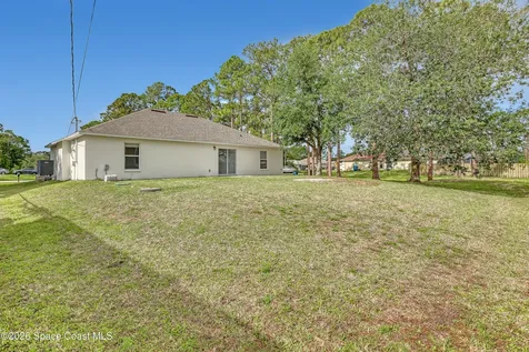 1561 Sandusky Street SE Palm Bay FL 32909