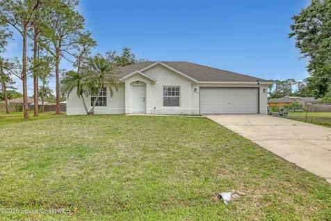1561 Sandusky Street SE Palm Bay FL 32909