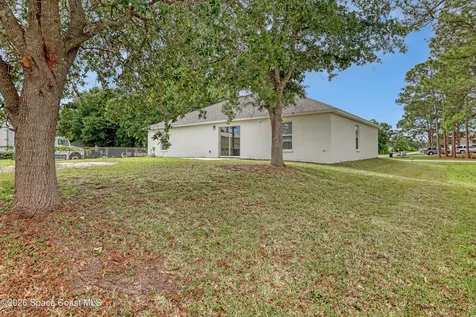 1561 Sandusky Street SE Palm Bay FL 32909