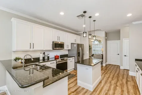 631 Autumn Glen Drive Melbourne FL 32940