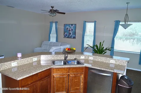 507 Haleybury Street SW Palm Bay FL 32908