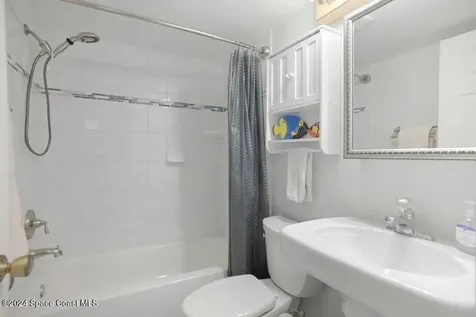 555 Jackon Avenue Cape Canaveral FL 32920