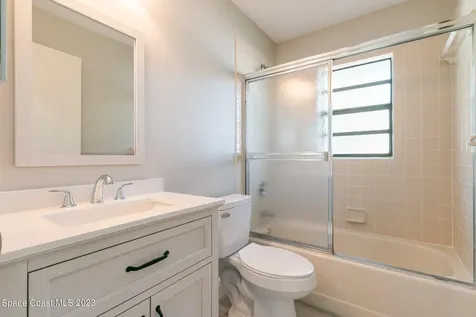 1847 Parrsboro Street NW Palm Bay FL 32907