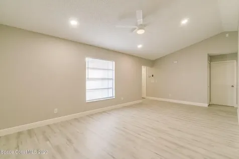 1847 Parrsboro Street NW Palm Bay FL 32907