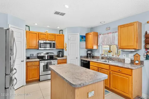 256 Mcclain Drive Melbourne FL 32904