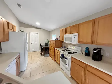 1736 La Maderia Drive Palm Bay FL 32908