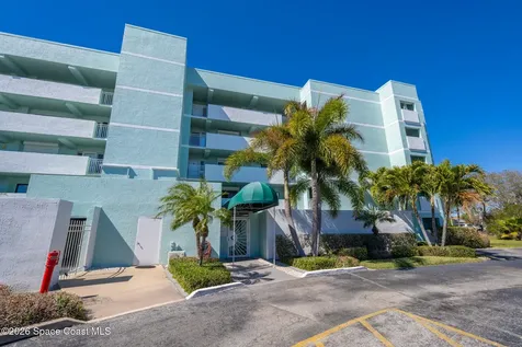 1750 Commodore Boulevard Cocoa Beach FL 32931