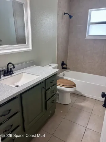 563 Karney Avenue NE Palm Bay FL 32907