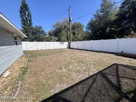 563 Karney Avenue NE Palm Bay FL 32907