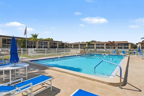 2135 N Courtenay Parkway Merritt Island FL 32953