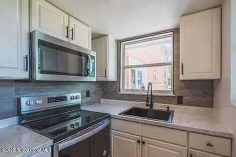 693 Law Street Melbourne FL 32935