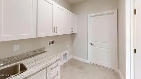 418 Easy Street Sebastian FL 32958