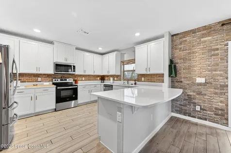 340 Wiregrass Avenue West Melbourne FL 32904