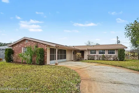 2340 Middlecoff Court Titusville FL 32780
