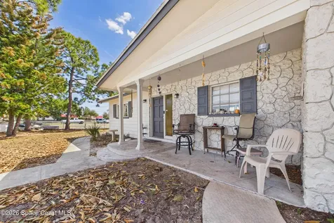 1300 Lester Court Merritt Island FL 32952