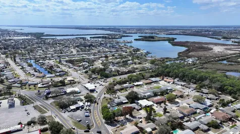 1300 Lester Court Merritt Island FL 32952