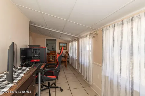 4445 Shaw Avenue Titusville FL 32780