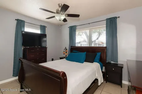 4445 Shaw Avenue Titusville FL 32780