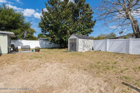 4445 Shaw Avenue Titusville FL 32780