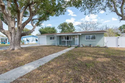 4445 Shaw Avenue Titusville FL 32780