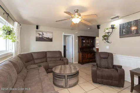 4445 Shaw Avenue Titusville FL 32780