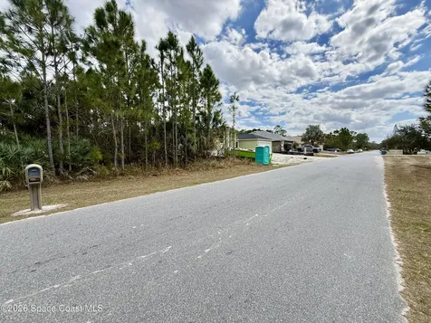 2851 Fountainbleau Avenue SE Palm Bay FL 32909