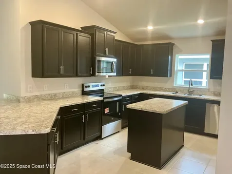 1535 Kylar Drive NW Palm Bay FL 32907