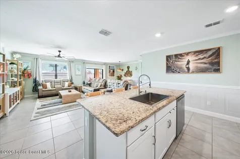 7499 Tourmaline Drive Grant FL 32949