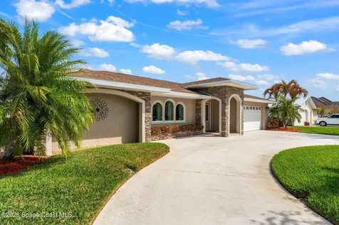 31 Fairway Drive Cocoa Beach FL 32931