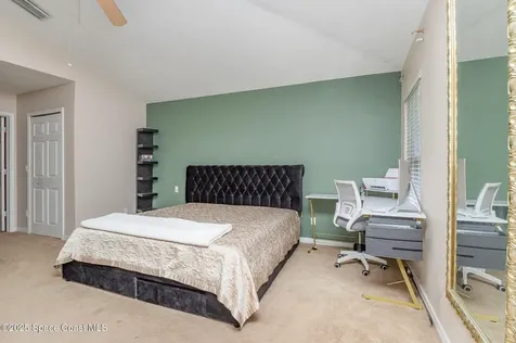 936 Tavernier Circle NE Palm Bay FL 32905