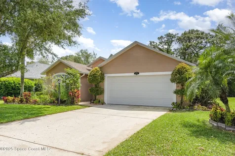 936 Tavernier Circle NE Palm Bay FL 32905