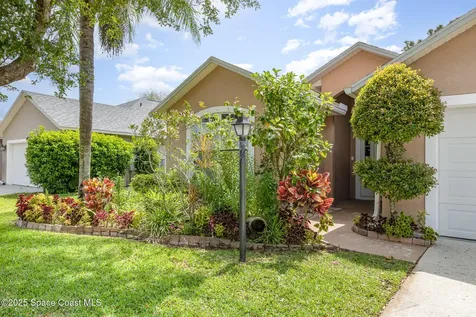 936 Tavernier Circle NE Palm Bay FL 32905