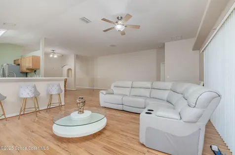 936 Tavernier Circle NE Palm Bay FL 32905