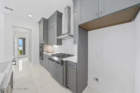 425 Marquesa Circle St. Johns FL 32259