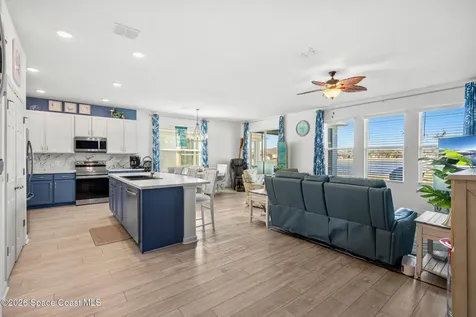 1099 Corbin Circle SW Palm Bay FL 32908
