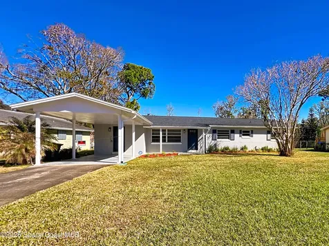 615 Hillcrest Avenue Titusville FL 32796