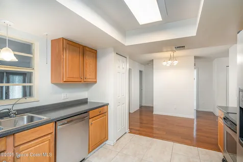 2823 Wright Avenue Melbourne FL 32935