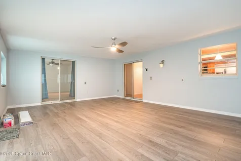 2823 Wright Avenue Melbourne FL 32935
