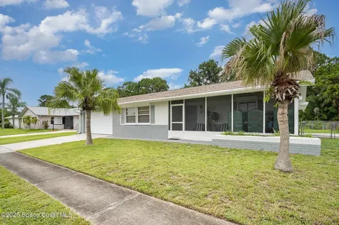 2823 Wright Avenue Melbourne FL 32935