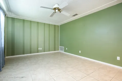 2823 Wright Avenue Melbourne FL 32935