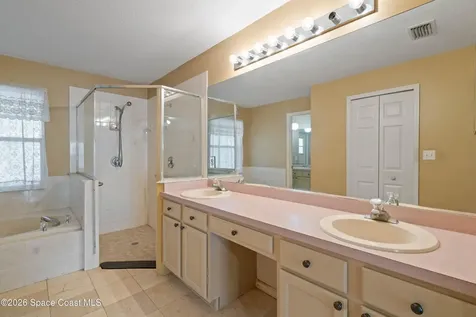 1778 Parrsboro Street NW Palm Bay FL 32907