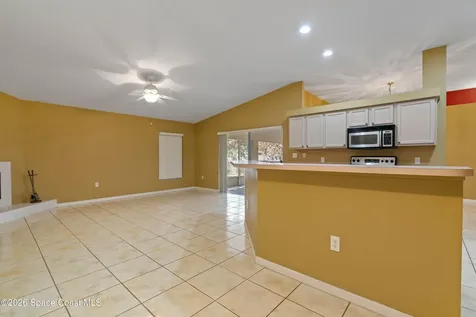 1778 Parrsboro Street NW Palm Bay FL 32907