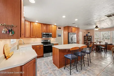 280 Naylor Street NE Palm Bay FL 32907