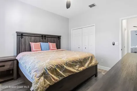 6920 Hacienda Drive Grant FL 32949