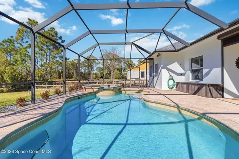 6920 Hacienda Drive Grant FL 32949