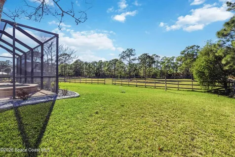 6920 Hacienda Drive Grant FL 32949