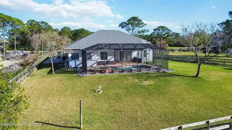 6920 Hacienda Drive Grant FL 32949