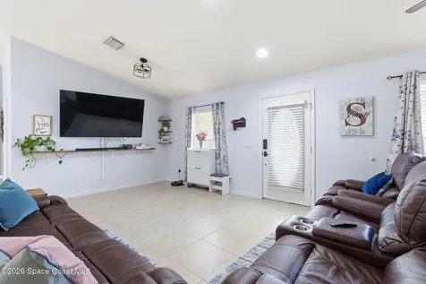 1120 Savannah Street SE Palm Bay FL 32909
